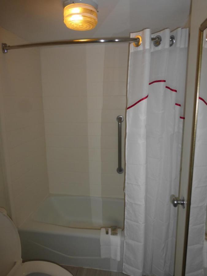 Red Roof Inn Tallahassee East Εξωτερικό φωτογραφία