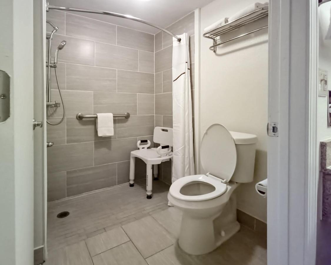 Red Roof Inn Tallahassee East Εξωτερικό φωτογραφία