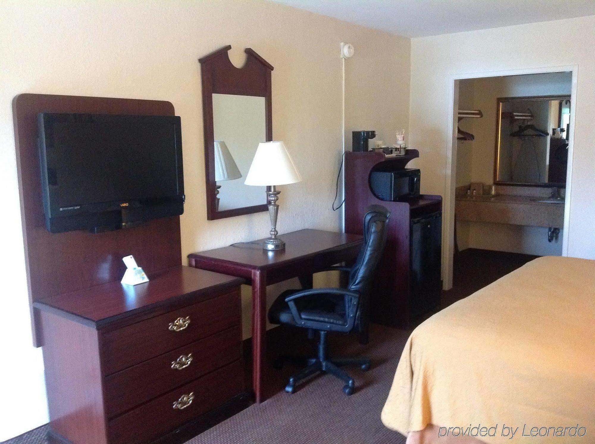 Red Roof Inn Tallahassee East Δωμάτιο φωτογραφία